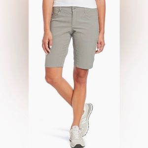Kuhl Treker 11” Shorts in Size 14